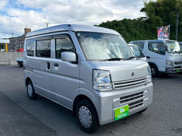Suzuki Every 12
