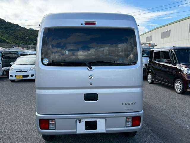 Suzuki Every 9