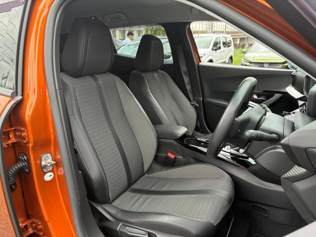 Peugeot SUV e-2008 5