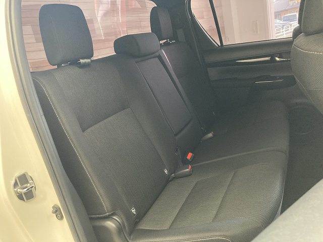 Toyota Hilux 12