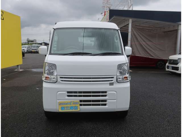 Nissan NV100 Clipper 9