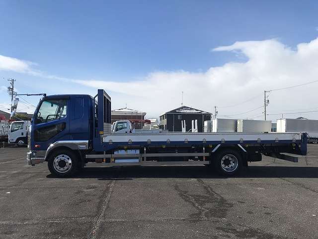 Mitsubishi Fuso Fighter 7