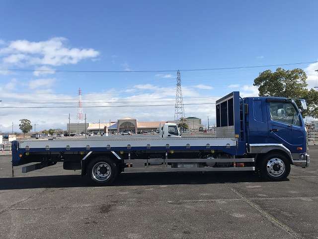 Mitsubishi Fuso Fighter 8