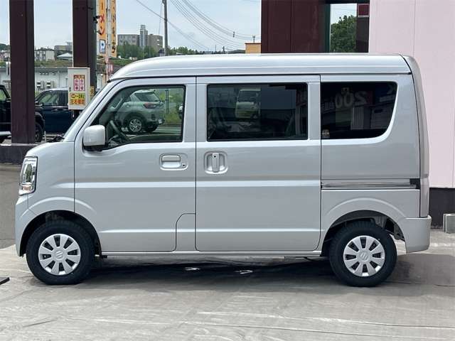 Suzuki Every 8