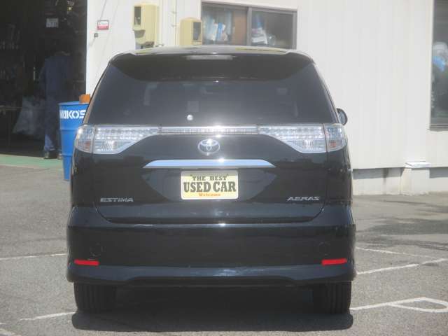 Toyota Estima 6