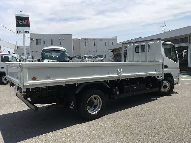 Mitsubishi Fuso Canter 6