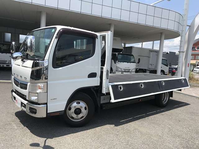 Mitsubishi Fuso Canter 9