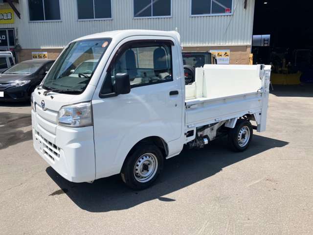 Daihatsu Hijet Truck 2
