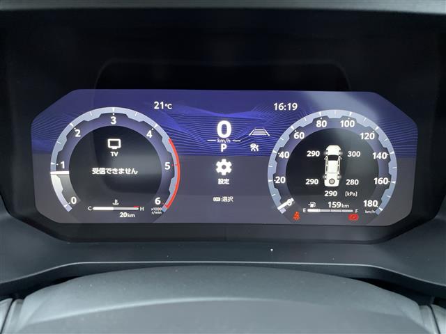 Toyota Hilux 6