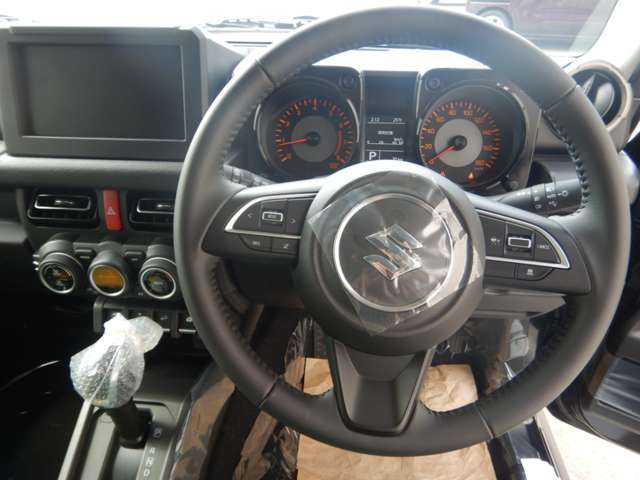 Suzuki Jimny Nomade 11