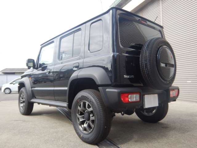 Suzuki Jimny Nomade 8