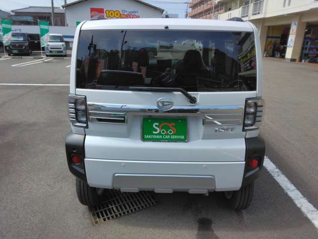 Daihatsu Taft 3