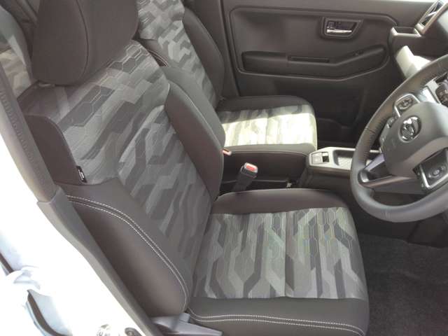 Daihatsu Taft 6