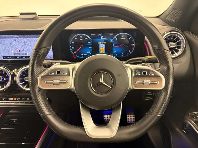Mercedes-Benz GLB 6