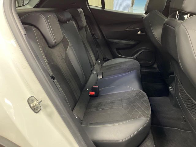 Peugeot SUV 2008 11
