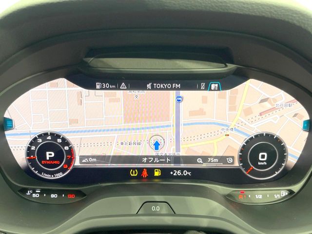 Audi Q2 4