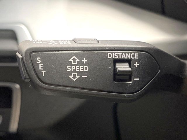 Audi Q2 5