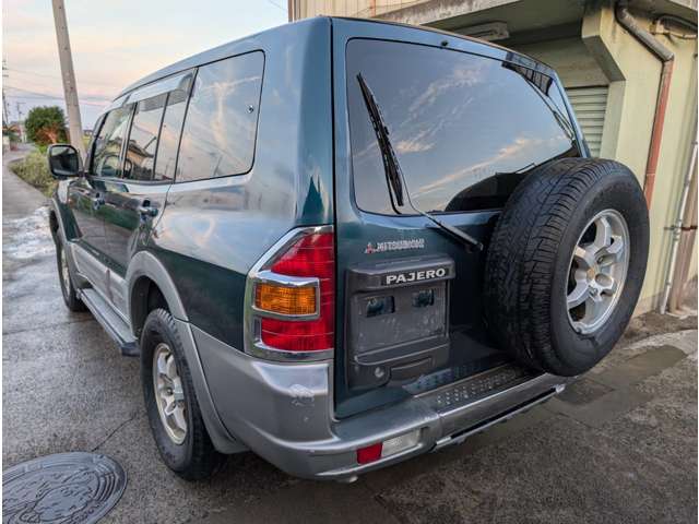Mitsubishi Pajero 4