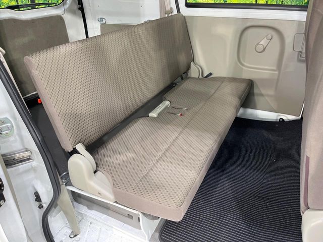 Nissan NV100 Clipper 9