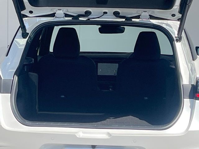 Lexus LBX 10
