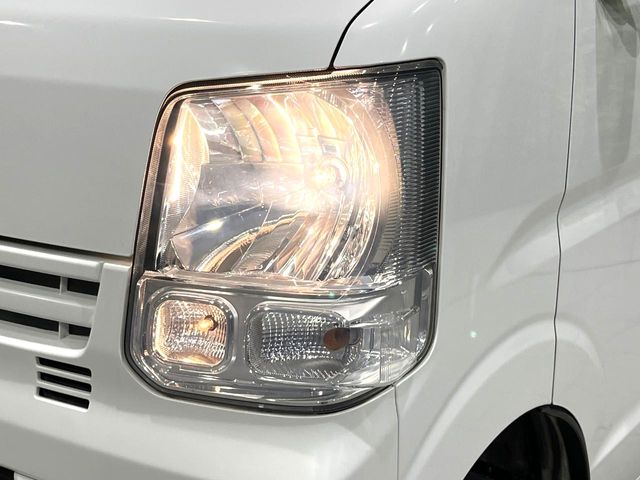 Nissan NV100 Clipper 12