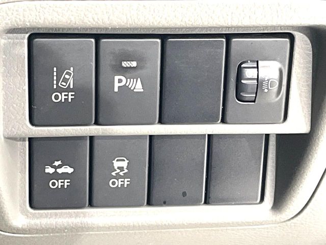 Nissan NV100 Clipper 5