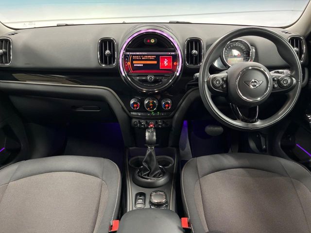 MINI Crossover 2