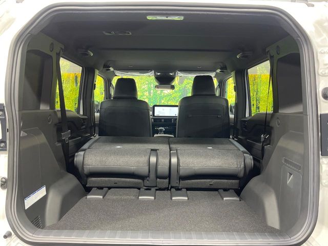 Toyota Land Cruiser FJ 10