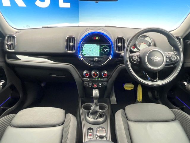 MINI Crossover 2