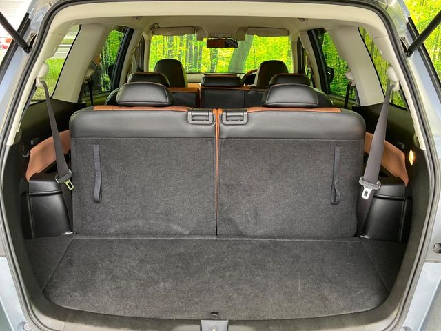 Subaru Exiga Crossover7 10