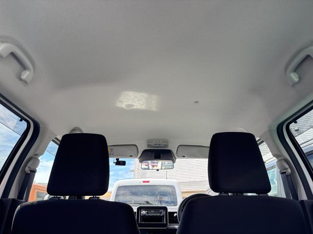 Suzuki Ignis 12