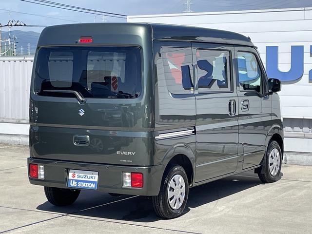 Suzuki Every 8