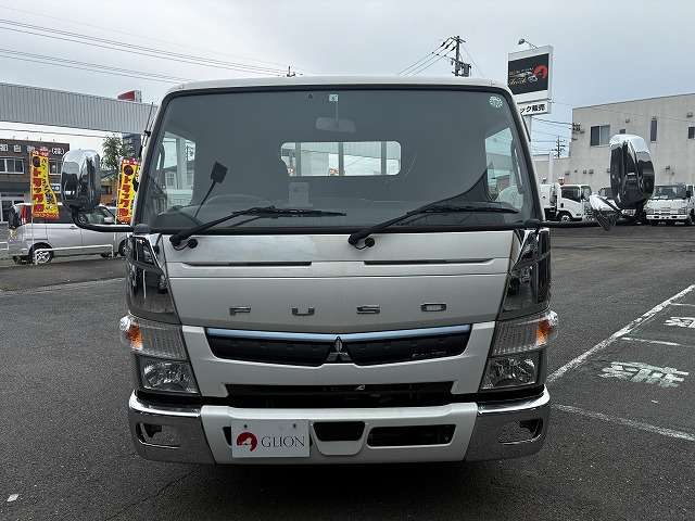 Mitsubishi Fuso Canter 2