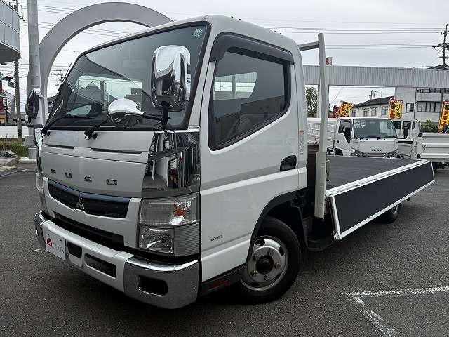Mitsubishi Fuso Canter 9