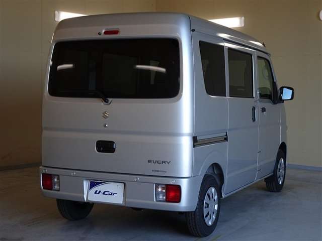 Suzuki Every 3