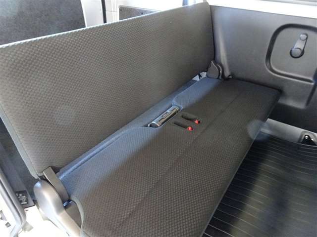 Suzuki Every 8