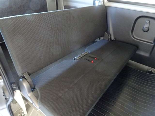 Suzuki Every 8