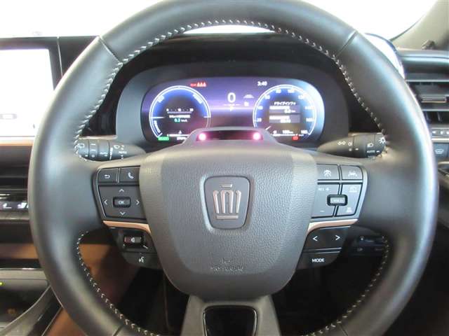 Toyota Crown Sport 11