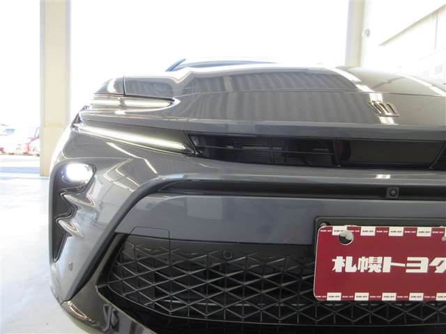 Toyota Crown Sport 8