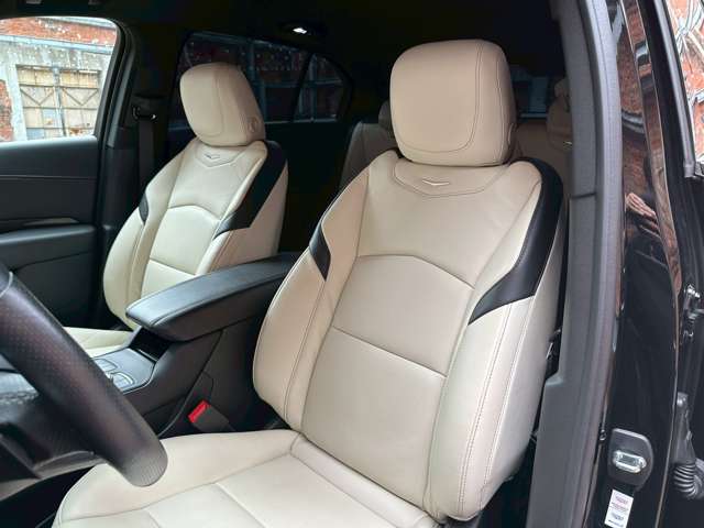 Cadillac XT4 4