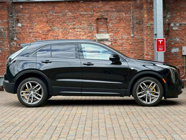 Cadillac XT4 9
