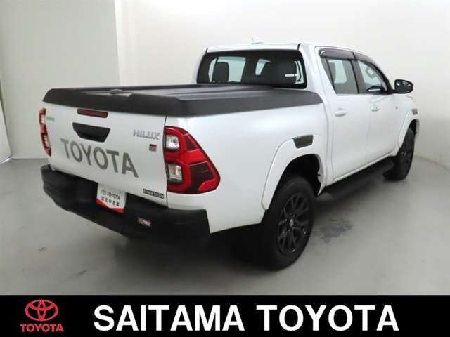 Toyota Hilux 8
