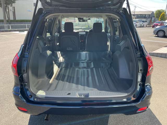 Nissan NV150 AD 8