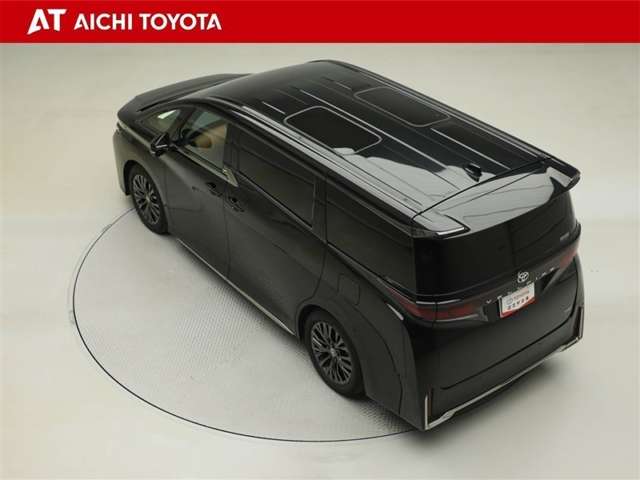 Toyota Vellfire 12