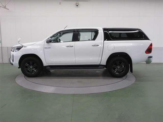 Toyota Hilux 4