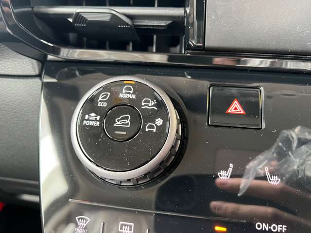 Mitsubishi Delica Mini 12