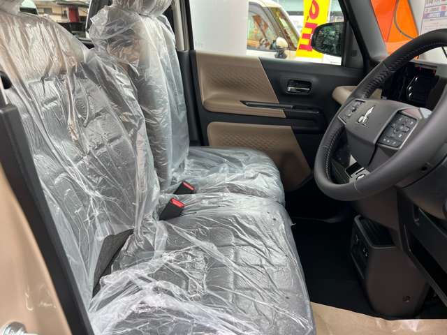 Mitsubishi Delica Mini 8