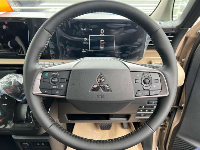 Mitsubishi Delica Mini 10