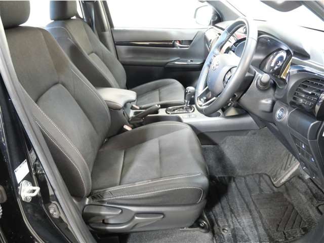 Toyota Hilux 12