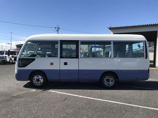 Toyota Coaster 7